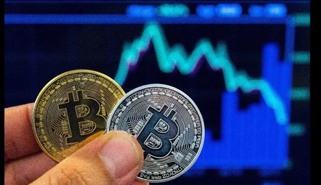 El bitcóin bate su récord histórico por encima de 75 mil dólares