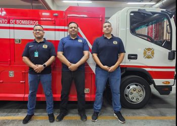 Reciben Bomberos de Hermosillo capacitación internacional sobre incendios en edificios altos