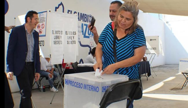 Elecciones para elegir a dirigente del PAN transcurren con tranquilidad