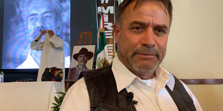 Adrián Lebarón responde a Luisa Alcalde; “¿Cuándo le robé un peso?, vaya y denuncie”, dice