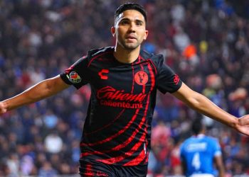 Xolos de Tijuana pone contra las cuerdas a Cruz Azul