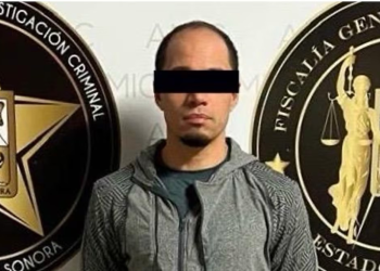 Detienen a hombre por violación a la intimidad sexual en Sonora; instaló una cámara en el baño de mujeres