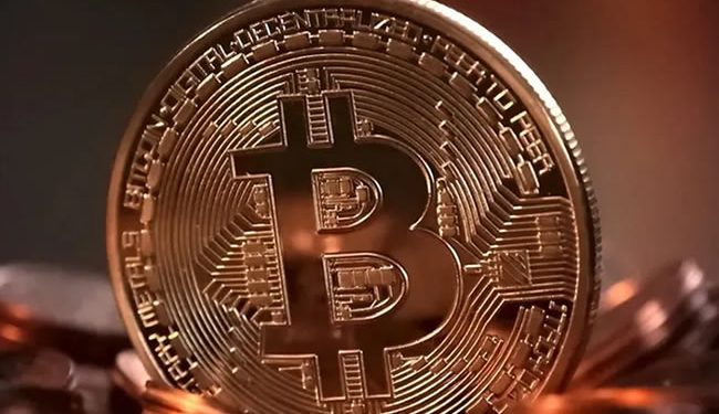 Bitcoin supera los 100 mil dólares ante planes de Trump sobre criptomonedas