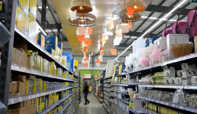 Aseguran 3 millones de artículos de Maxibodega y ‘La Tienda China’