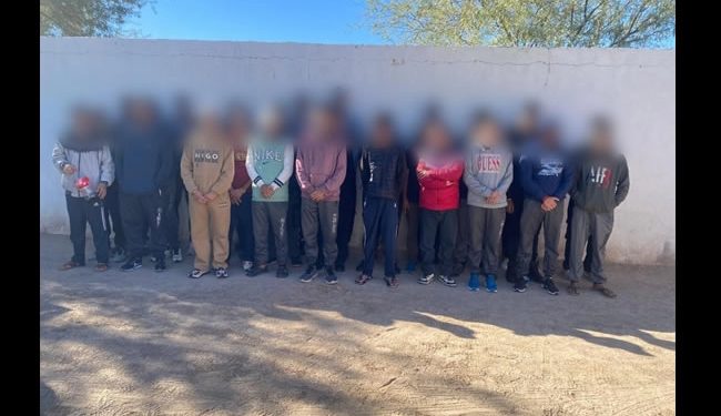 Rescatan a 36 migrantes en Sonora; estaban hacinados en un domicilio