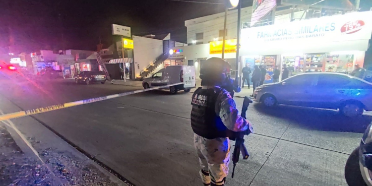 Era un jefe de organización delictiva de Sonora, el asesinado en barbería de Los Mochis; fue detenido en 2015