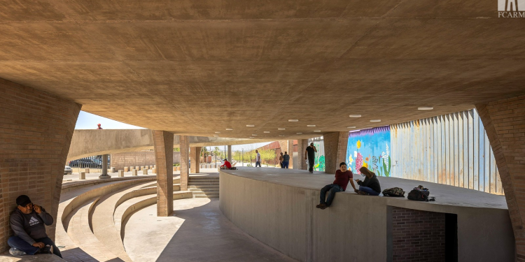 Así es la curiosa Biblioteca y Parque Público en la frontera entre Sonora y Arizona