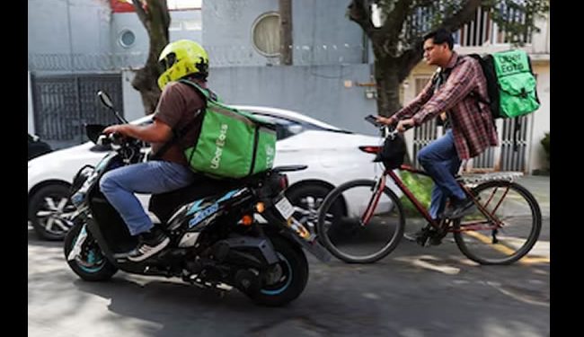 Senado aprueba reforma laboral para repartidores por aplicación; se turna para su publicación en el DOF