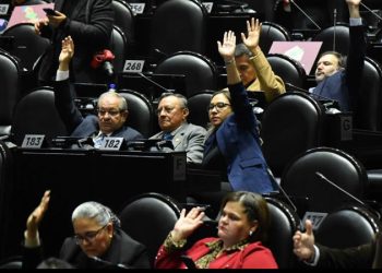 Diputados aprueban iniciativa que regula trabajo en plataformas digitales