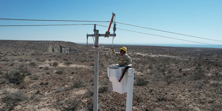 CNDH emite recomendación a CFE; exige justicia y reparación tras muerte de una persona por línea eléctrica en Sonora