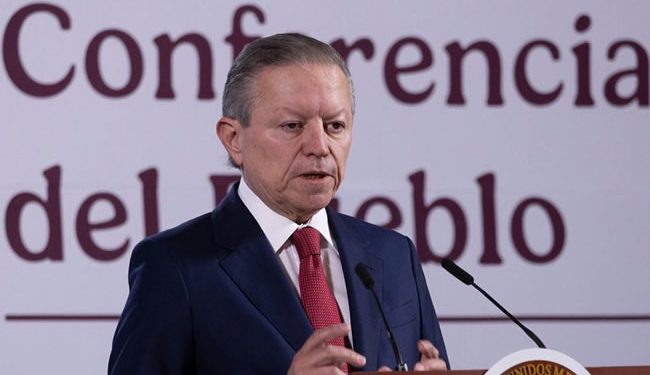 Más de 8 mil de las 18 mil 447 personas inscritas para elección judicial son elegibles: Zaldívar