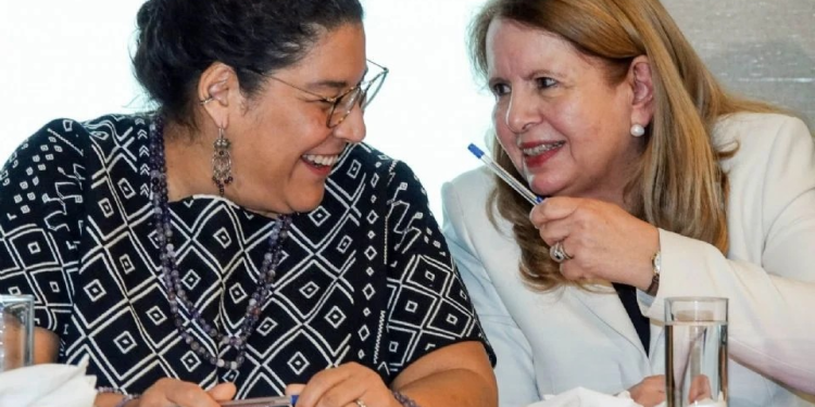 Ministras en no-campaña: Esquivel se reúne con funcionarios de Sonora, Ortiz llama al voto en Puebla y Batres toma protesta de abogados en Aguascalientes