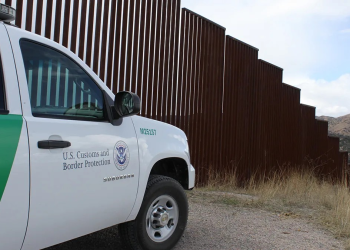 Presentan proyecto de ley contra persecuciones a alta velocidad cerca de la frontera