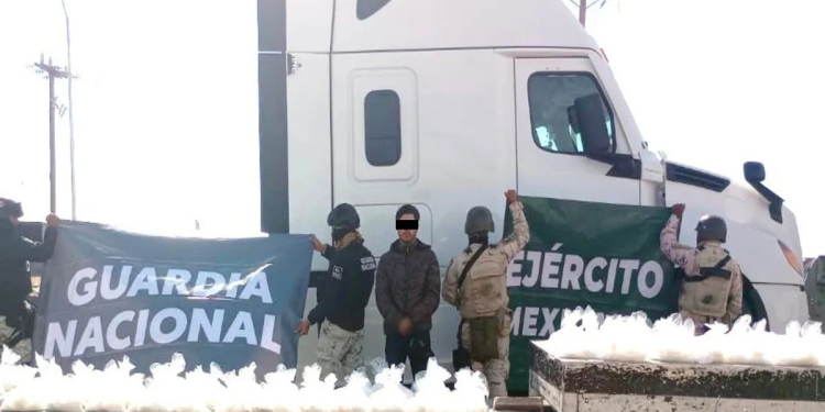 Millonario golpe al narco: Decomisan 60 kilos de metanfetamina y 2 de cocaína en Sonora