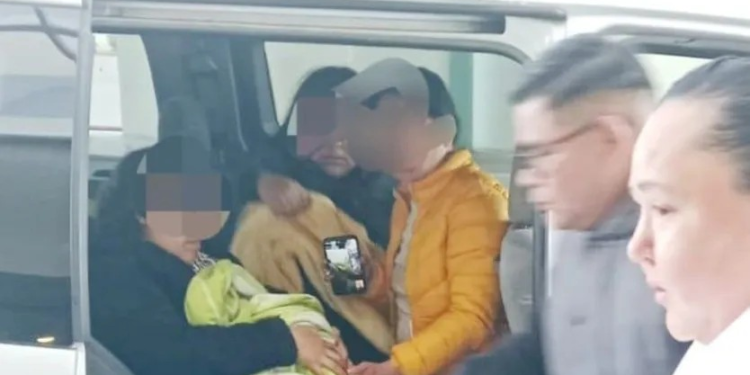 Mujer Da a Luz Abordo de Un Carro con Ayuda de Oficial en Hermosillo