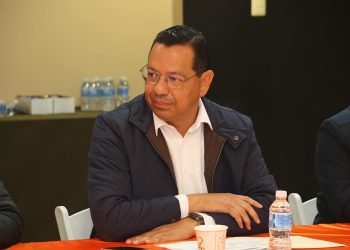 En un ejercicio de responsabilidad y compromiso, el Secretario General de la Sección 54 del SNTE, Profr. Javier Ceballos, presidió una importante reunión de trabajo centrada en las emblemáticas instituciones de servicio que representan el legado de casi 65 años de historia sindical.