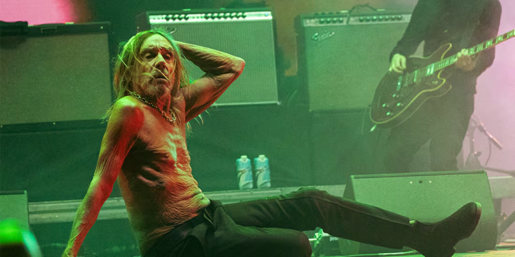 Iggy Pop esculpido en carne seca de Sonora