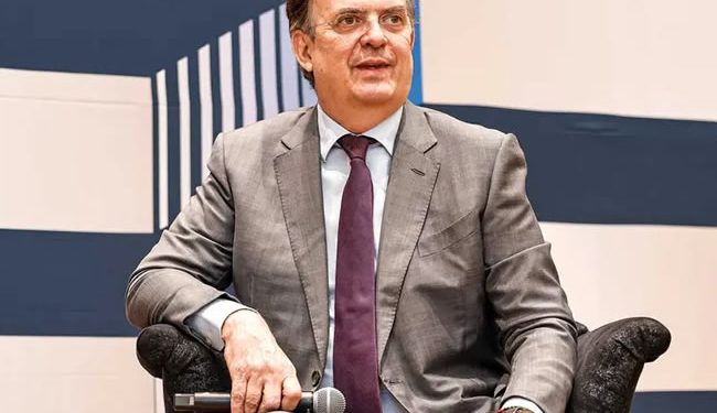 Ebrard: Ya hay plan en caso de aranceles; ‘mantenemos diálogo’, dice la Presidenta