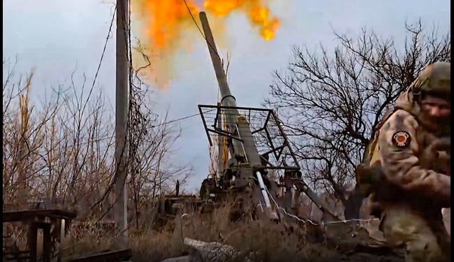 Trump amaga a Rusia con aranceles y sanciones si no pacta sobre Ucrania