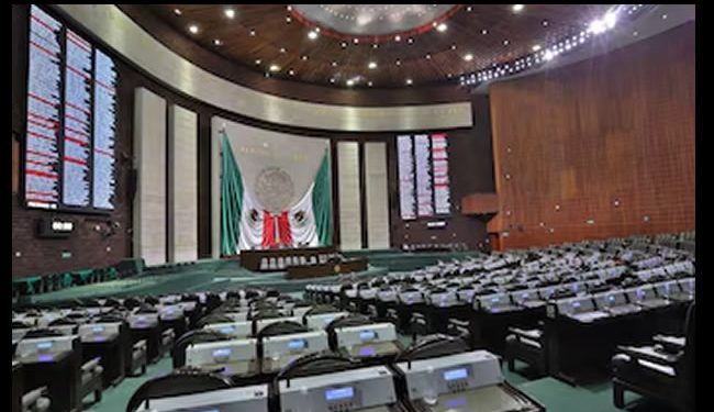 Factor Trump podría modificar la agenda de Morena en el Congreso, reconoce Monreal