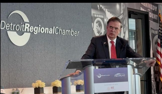 Bloomberg dice que Ebrard propuso en privado un plan para ahuyentar a China de México