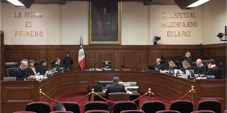 En el estado de Sonora, es constitucional que las notificaciones personales realizadas por correo electrónico surtan efectos en la fecha de envío que aparezca en la constancia que arroje el sistema electrónico respectivo: Primera Sala