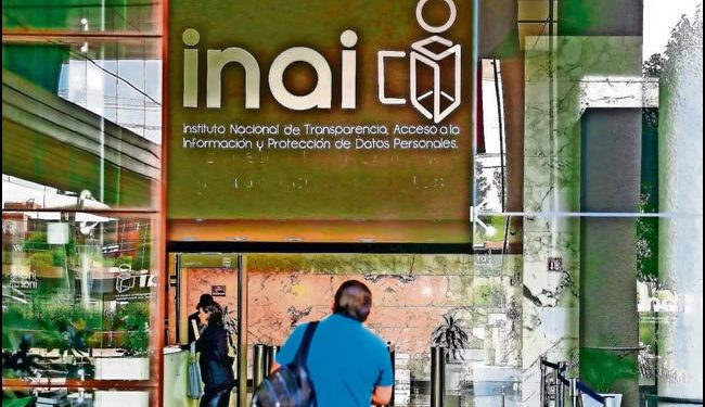 Detectan moches y nepotismo en el Inai