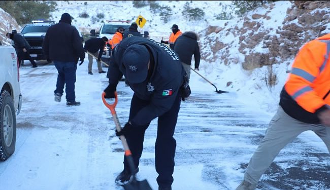 Viernes 10, sigue cerrado tramo Agua Prieta-Janos; realizan trabajos de limpieza de la cita asfáltica: CEPC