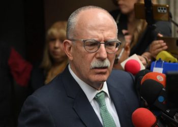 Los Puros acusan a Julio Berdegué de trabajar para Monsanto en favor de los transgénicos