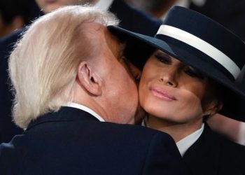 Trump demandará a periodistas que citen fuentes anónimas, por libro sobre su intimidad