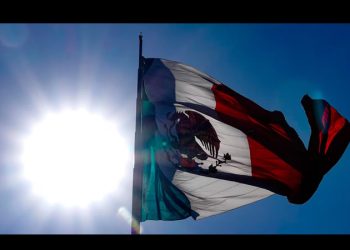 PAN quiere cambiar el nombre a México y eliminar el de Estados Unidos Mexicanos