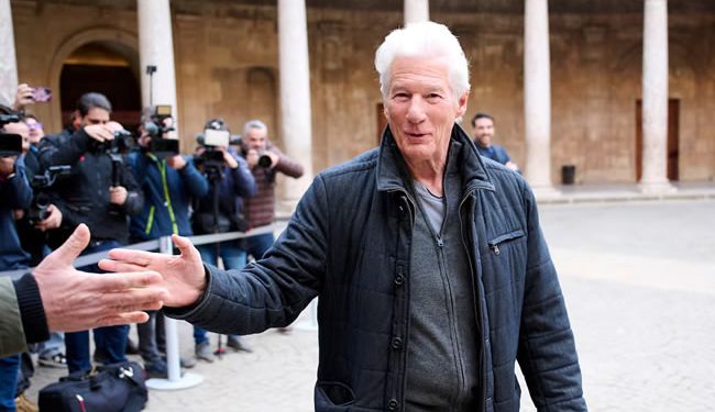 Richard Gere: “Los payasos millonarios que rodean a Trump son inmaduros y narcisistas”