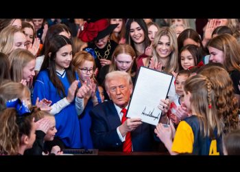 Trump aprueba un decreto para que las mujeres trans no participen en el deporte femenino