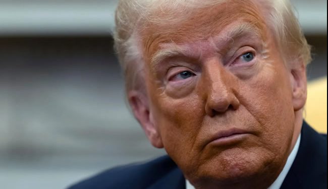 Trump plantea la idea de un tercer mandato, una y otra vez