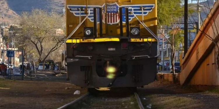 Megaproyecto ferroviario de Sonora: queja ambiental busca que la 4T rinda cuentas