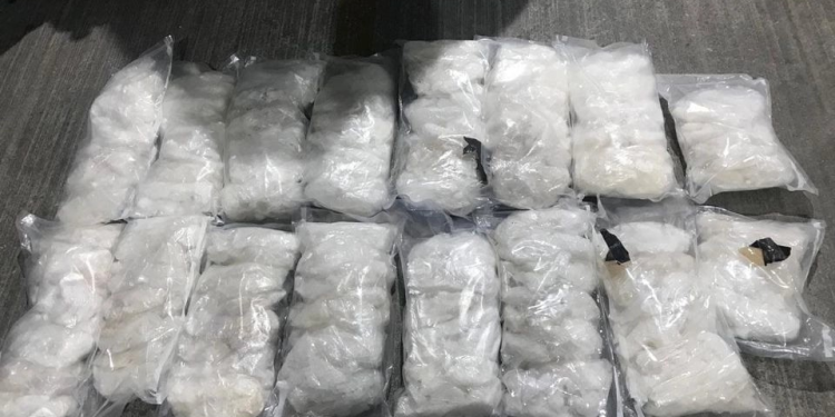 Detienen a chofer de paquetería con 36 kilos de metanfetamina en Sonora