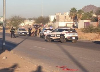 Enfrentamiento entre motosicarios y policías deja 3 lesionados en Hermosillo