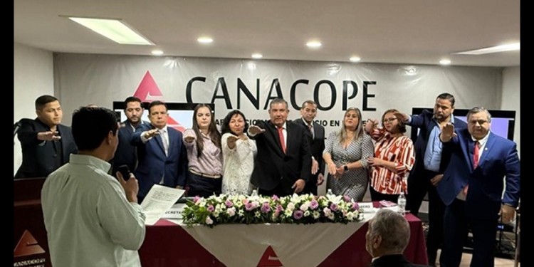 Designan a Martin Zalazar Zazueta presidente de Canacope Hermosillo