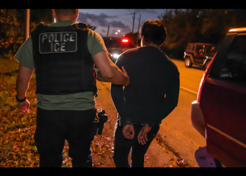 La Administración Trump detiene a más de 32.000 inmigrantes en sus primeros 50 días