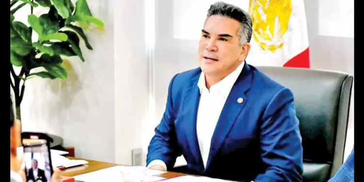 Abren la puerta a desafuero de Alito; sanción por agresión a Ojeda Chávez