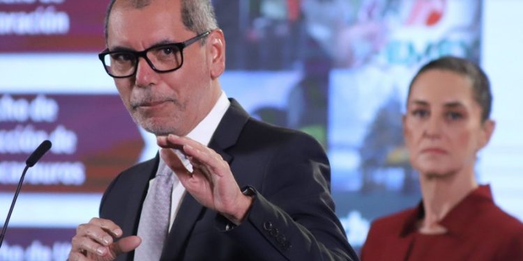 El efecto Trump ya pega a las obras de la 4T: frenan LitioMx, Mexicana y más cautela sobre el plan ferroviario