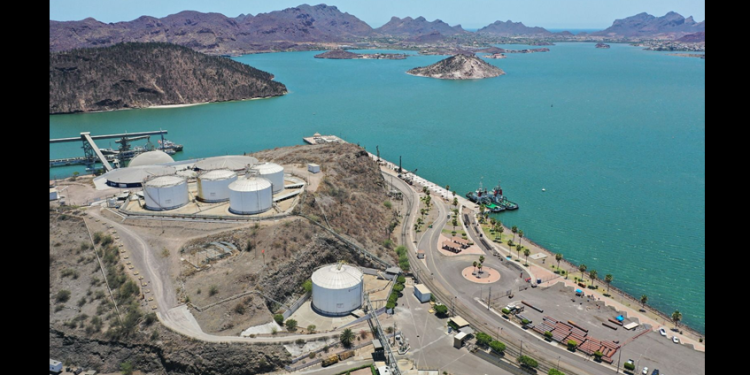 Atrae Guaymas interés de naviera danesa para invertir en el puerto