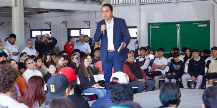 “Con disciplina, visión y convicción se logra la transformación”: Heriberto Aguilar