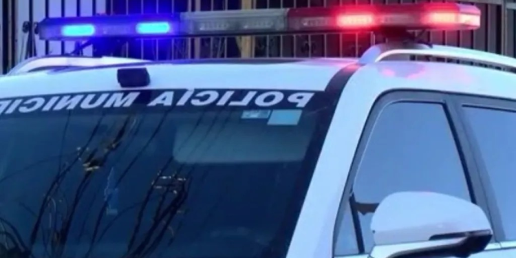 Detienen a Hombre por Golpear a su Hermana y Sobrina al Pedirle que Buscara Trabajo