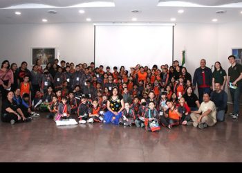 Disfrutan excursión minera estudiantes de primaria