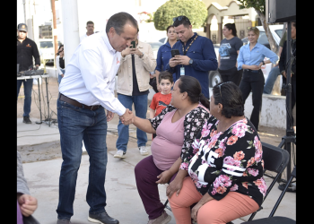 Cumple Astiazarán a vecinos de la Nuevo Hermosillo con rehabilitación de parque aprobada en presupuesto CRECES