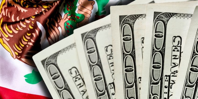 Trump dice que liberará a ‘muchos países’ de aranceles…el peso mexicano se aprecia