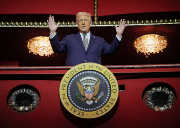 Trump desclasificará este martes unas 80.000 páginas sobre el asesinato de John F. Kennedy