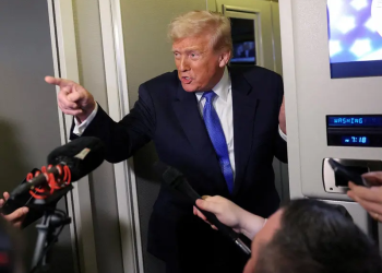 Aranceles de Trump asustan a inversores; bolsas de EU pierden 4 billones de dólares