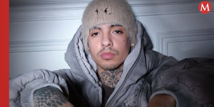 Critican a Natanael Cano por mencionar a líder del CJNG en pleno show de Jalisco